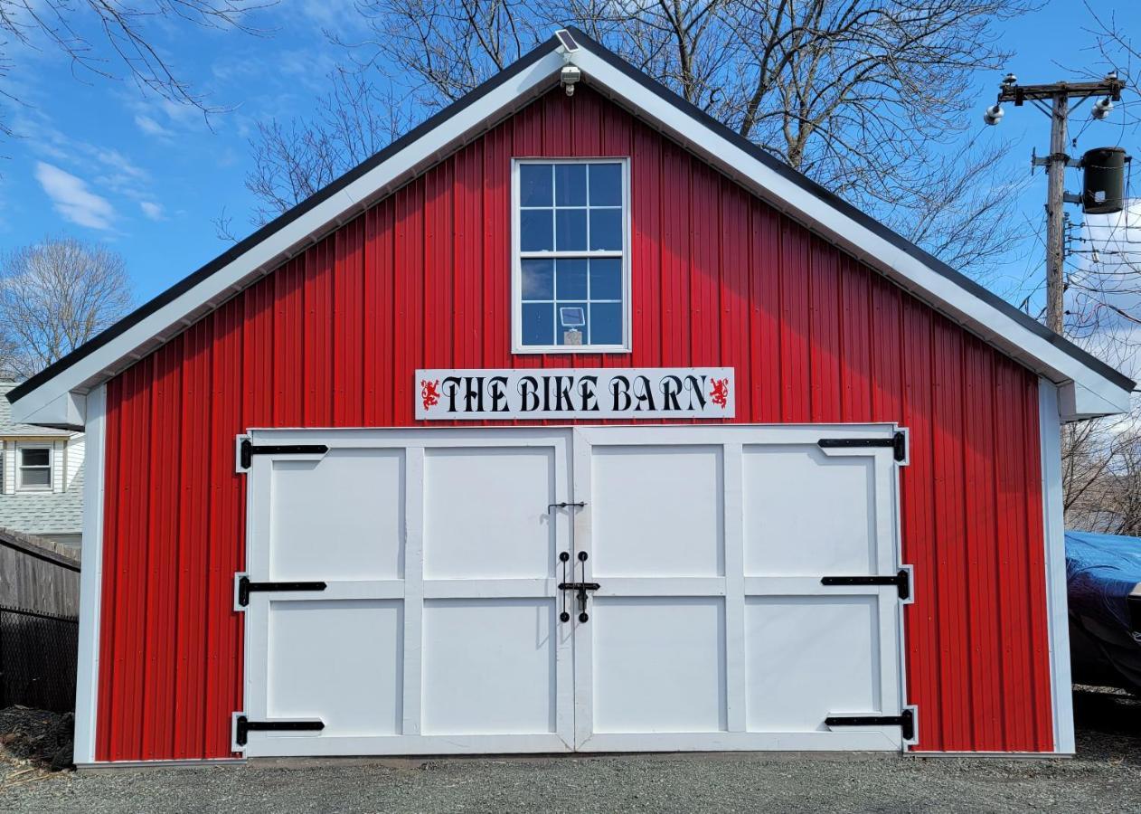 The Scotsman Inn Pictou Exterior photo